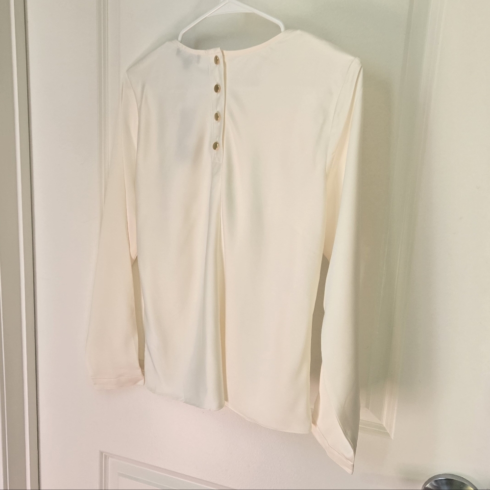 NWT J.Crew Ivory Long Sleeve Button-Back Top in Everyday Crepe - Picture 8 of 14